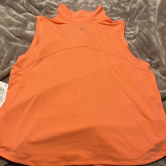 LULULEMON Sleeveless Golf Tank - Picture 2 of 4